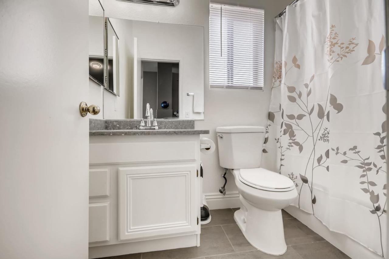 Luxurious House With A Pool, Spa, And Patio, Sleeps 6 Comfortably Las Vegas Exteriér fotografie