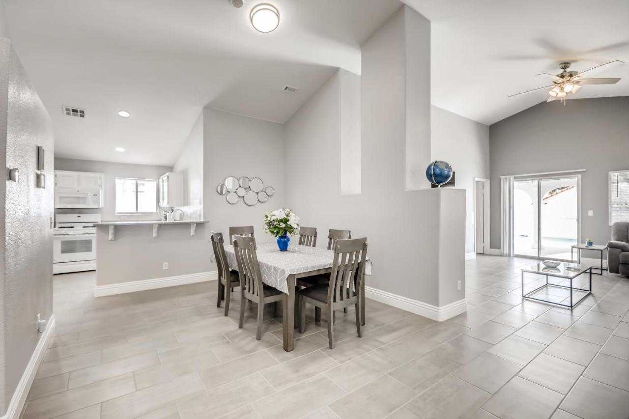 Luxurious House With A Pool, Spa, And Patio, Sleeps 6 Comfortably Las Vegas Exteriér fotografie
