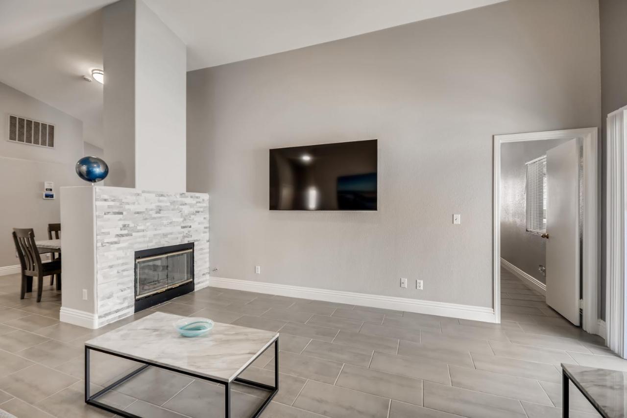 Luxurious House With A Pool, Spa, And Patio, Sleeps 6 Comfortably Las Vegas Exteriér fotografie