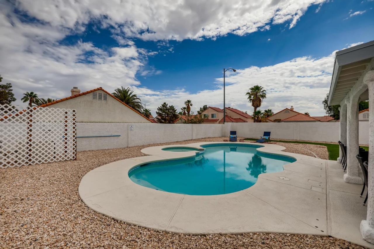 Luxurious House With A Pool, Spa, And Patio, Sleeps 6 Comfortably Las Vegas Exteriér fotografie
